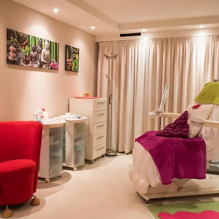 Boutique Erla 호텔 4*