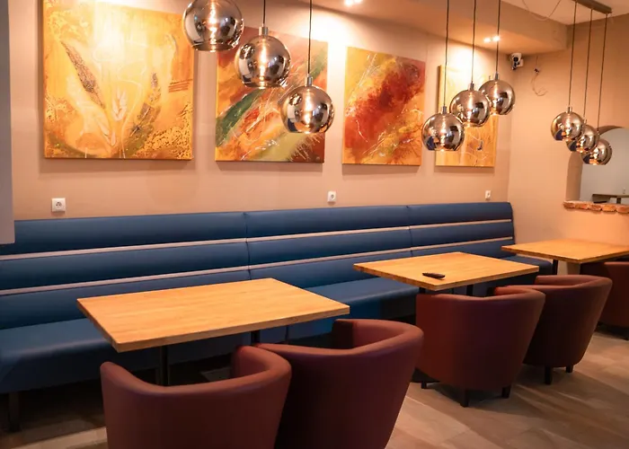 Hotel Boutique Erla 4*